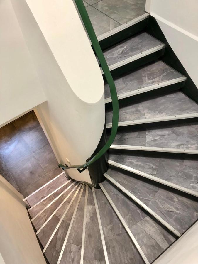 Dachgeschosswohnung Mit Seeblick Ahrensbok Exterior foto